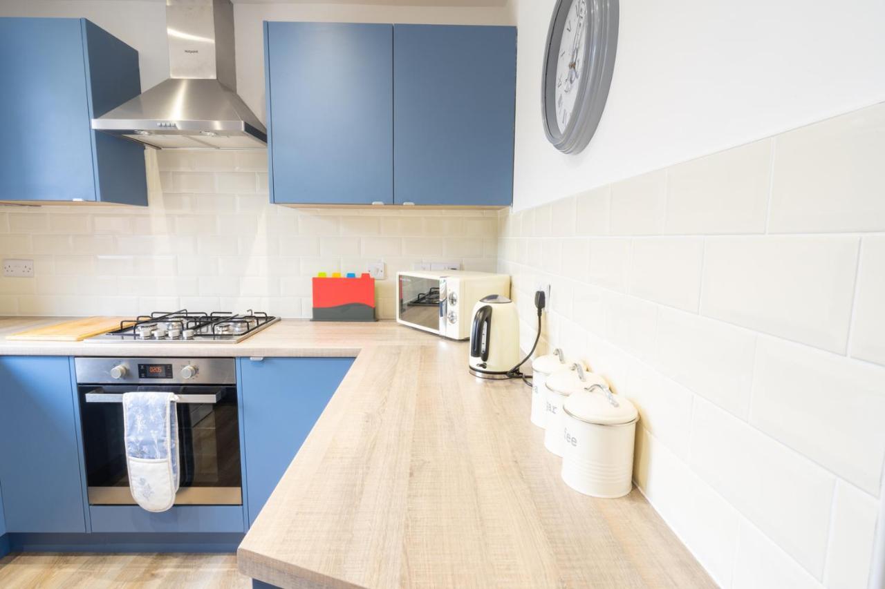 Newly-Renovated, Mid-Terrace Cottage In Porthmadog Esterno foto