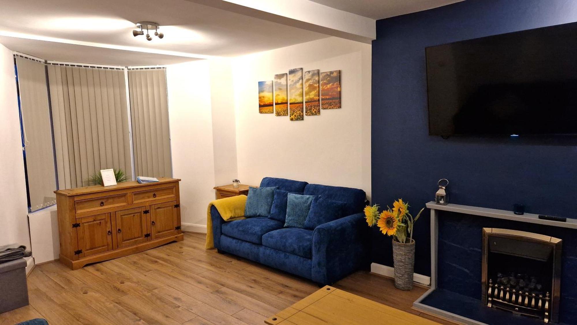 Newly-Renovated, Mid-Terrace Cottage In Porthmadog Esterno foto